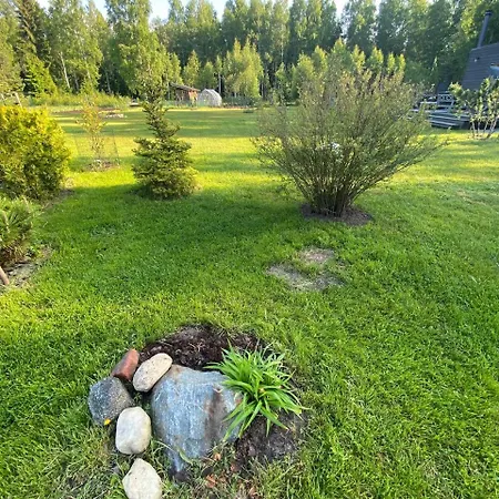 The Flower Nest