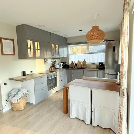 The Flower Nest Holiday home